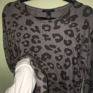 Grey cheetah print long sleeve